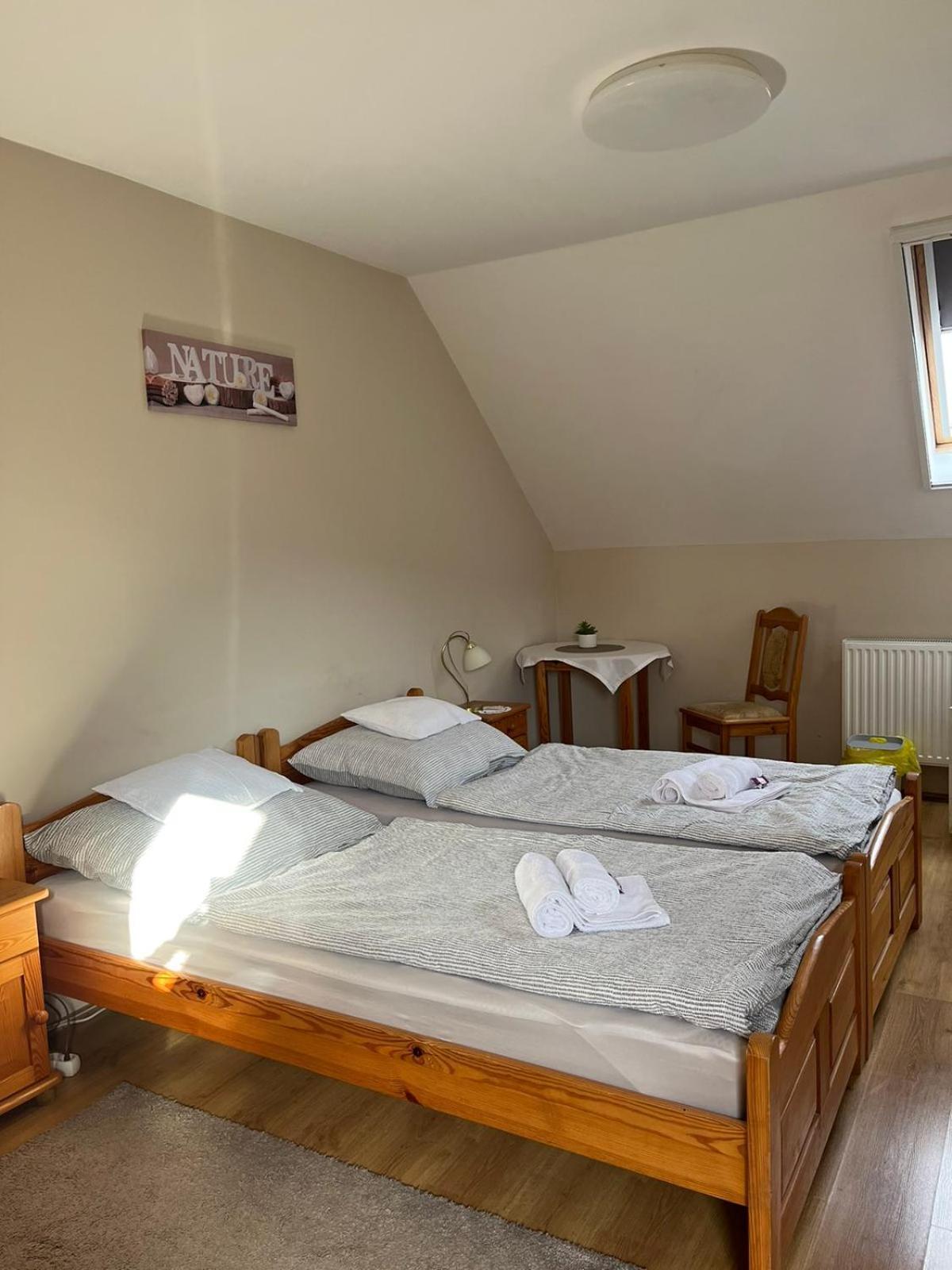 Eckhardt Vendégház Villány Buitenkant foto